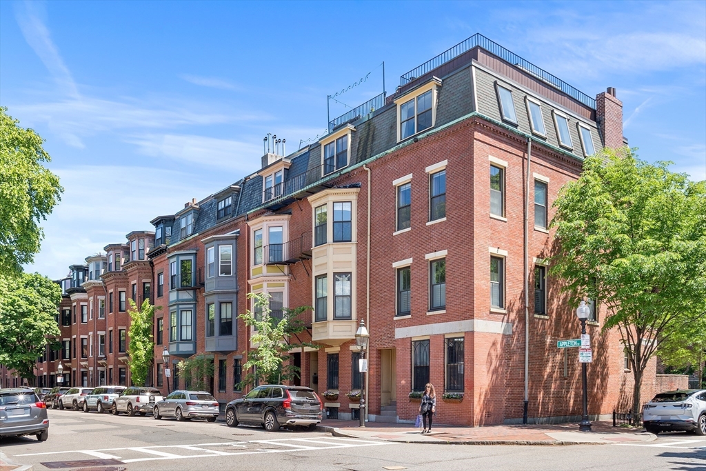 74 Appleton St # 4