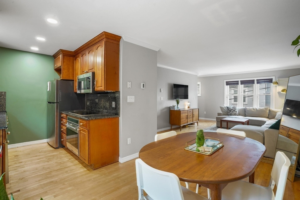 79 Bolton St # 79