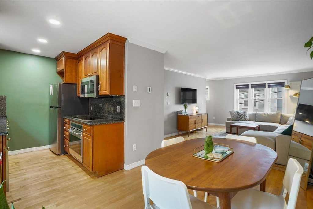 79 Bolton St # 79