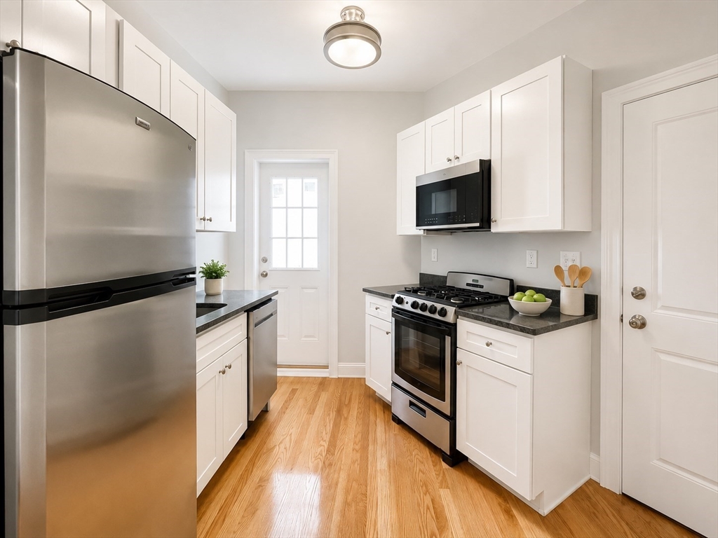 64 Charlesgate E # 88