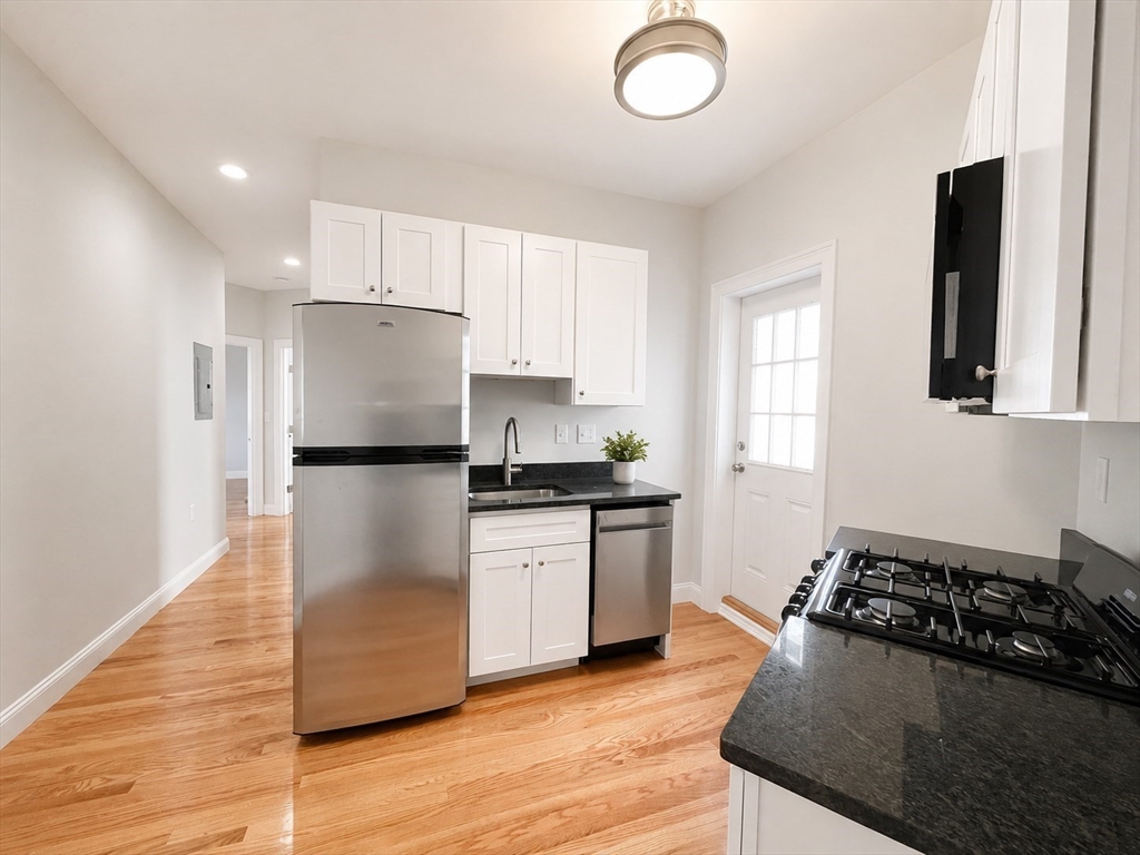 64 Charlesgate E # 88