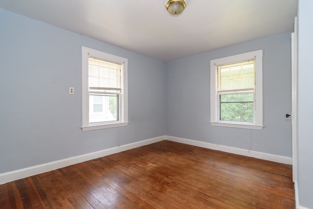 20 Circular Ave