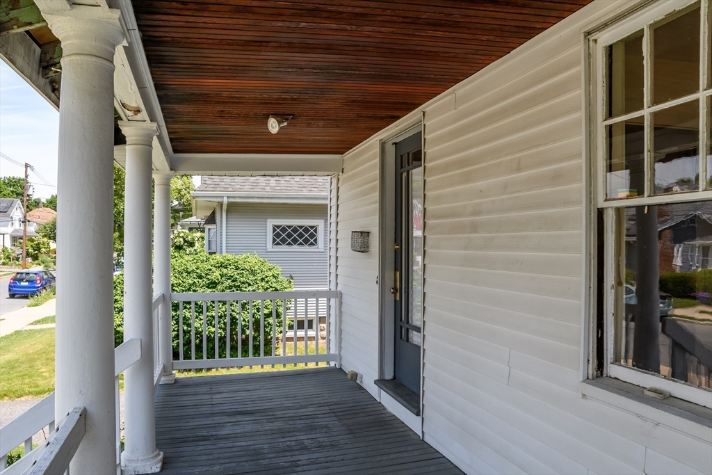 20 Circular Ave