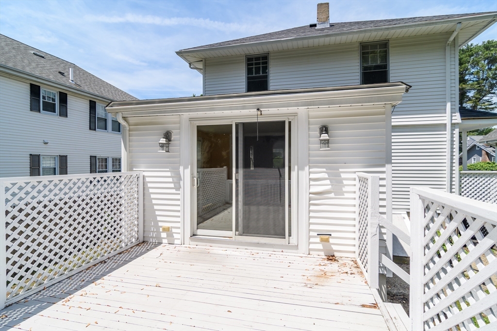 20 Circular Ave