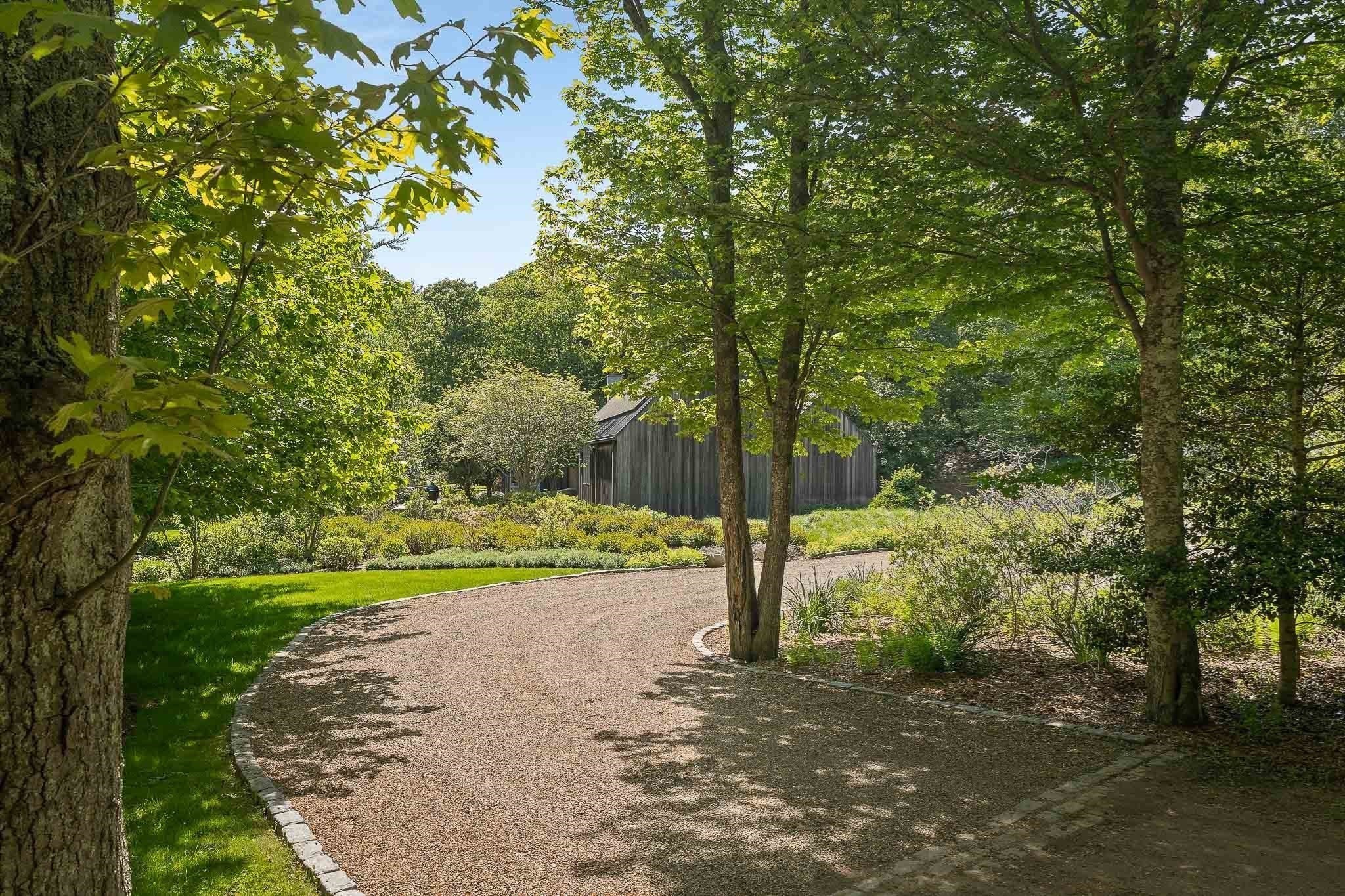35 South Bowl Rd