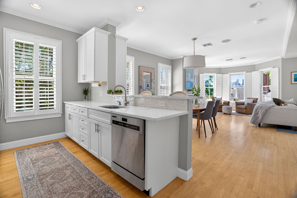 4 Mount Vernon Avenue PH