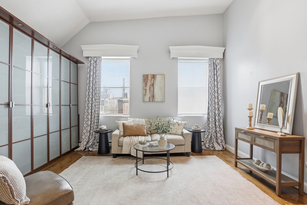 3 Appleton St # 504