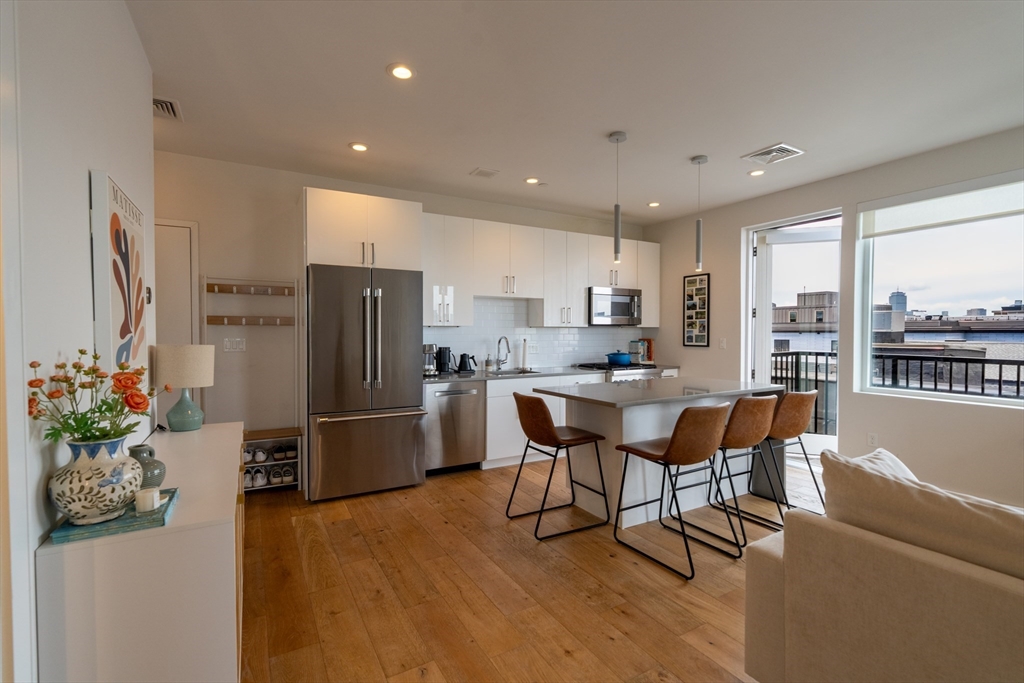 420 W Broadway # 501