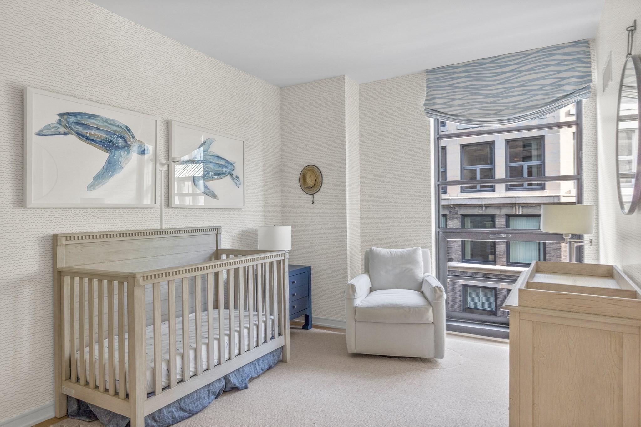 580 Washington St. # 1002