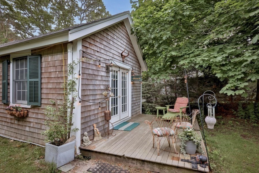 29 Jernegan Ave