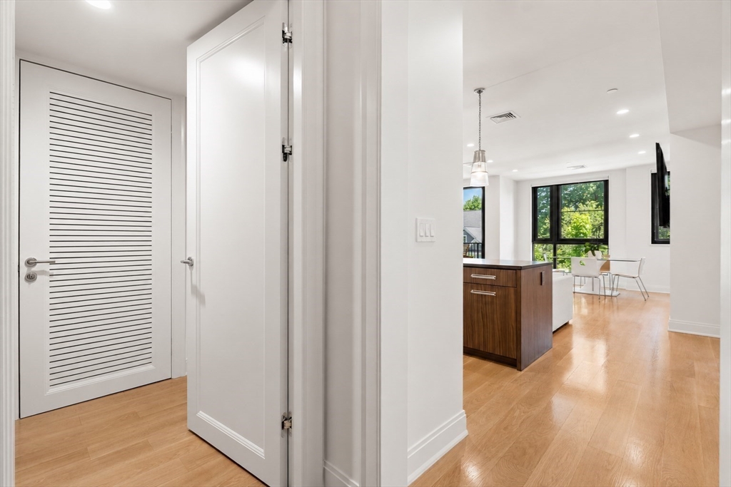 100 Linden Street # 203