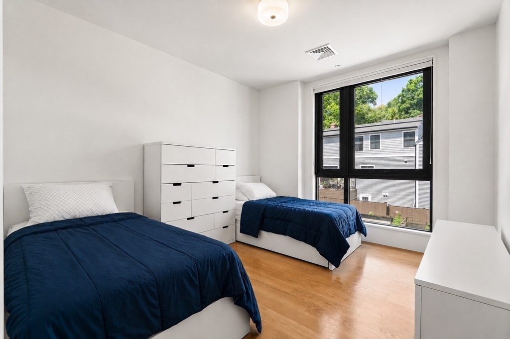 100 Linden Street # 203