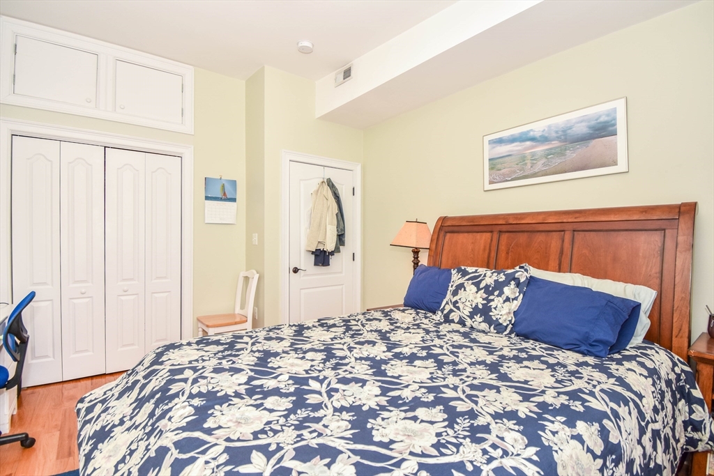 62 H St # 3
