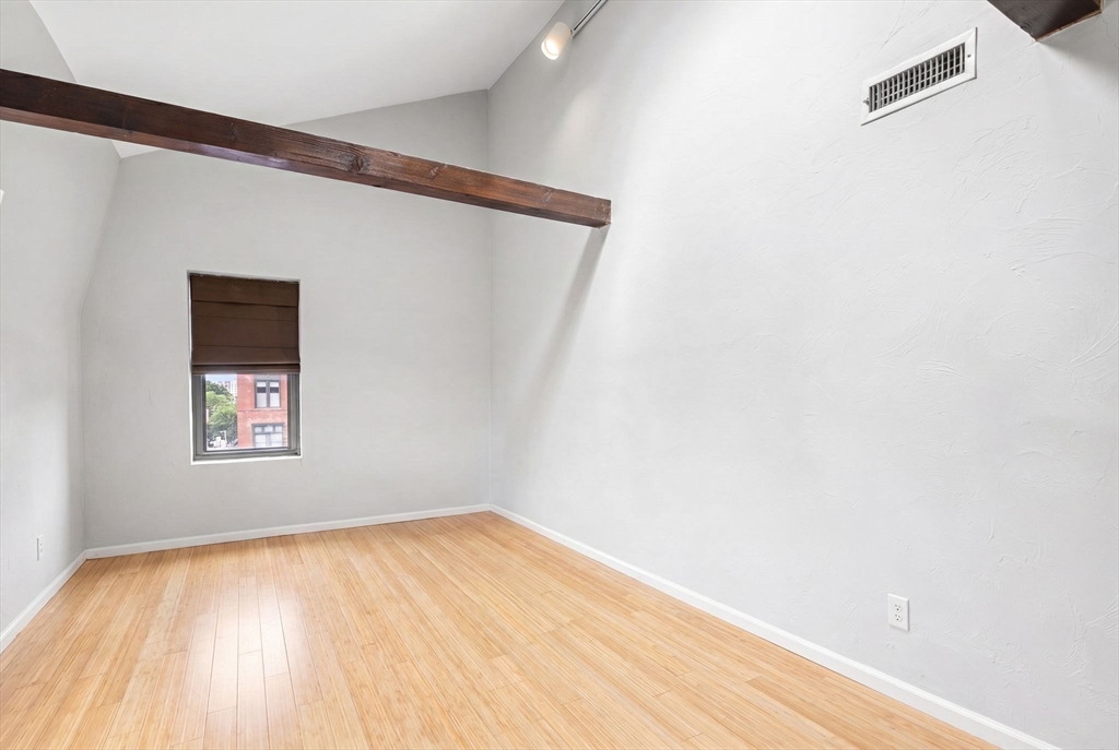 148 F St # 4