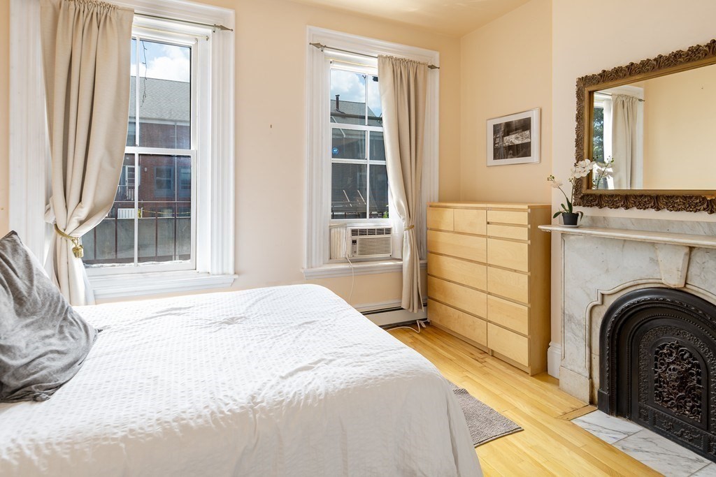 36 Upton St # 2A