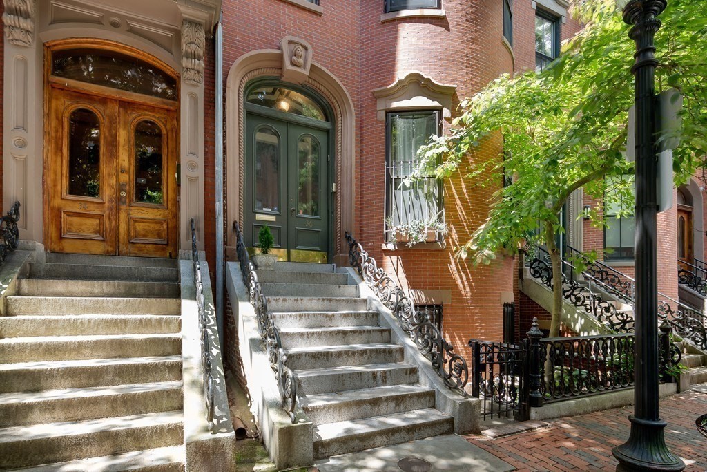 36 Upton St # 2A