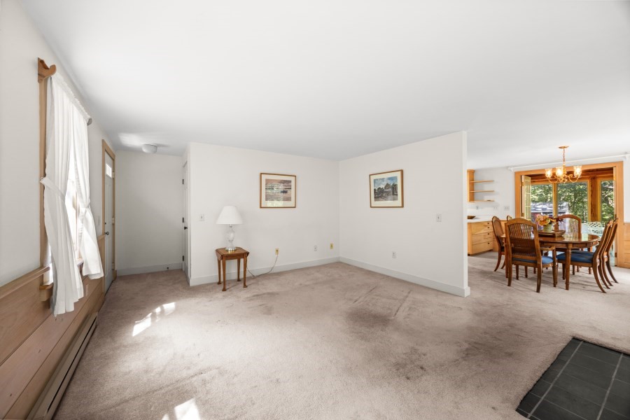 52 Oak Knoll
