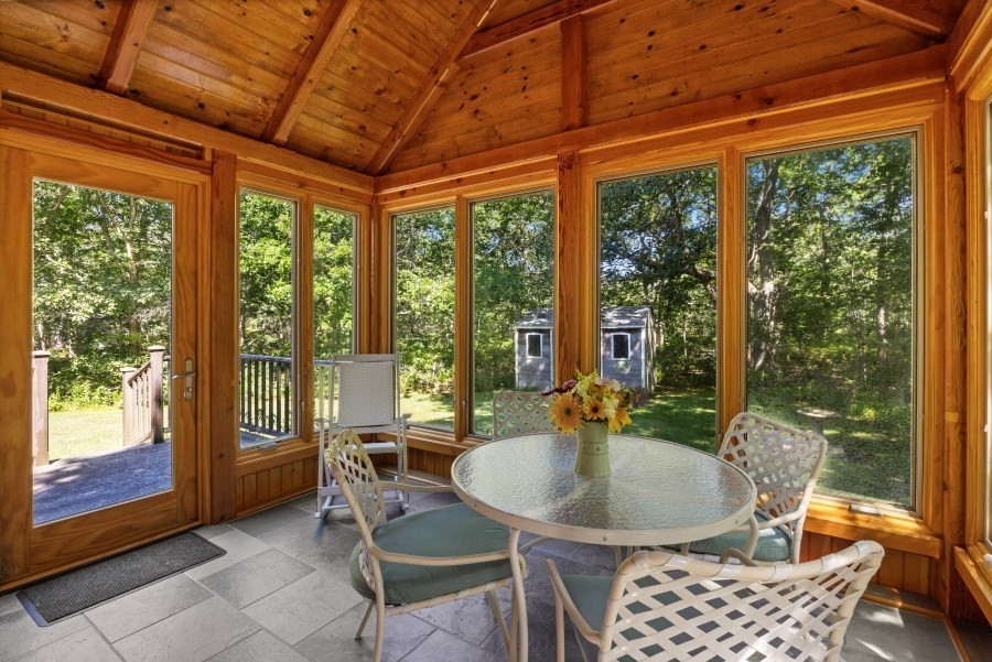 52 Oak Knoll