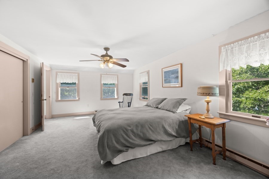 52 Oak Knoll