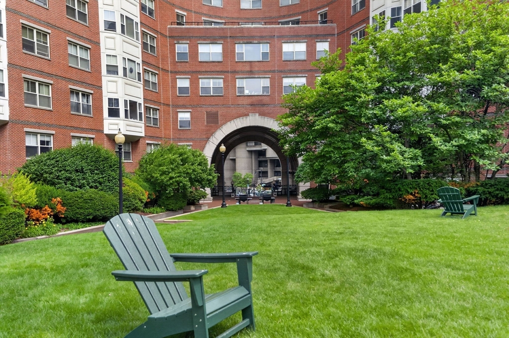 150 Staniford St # 331