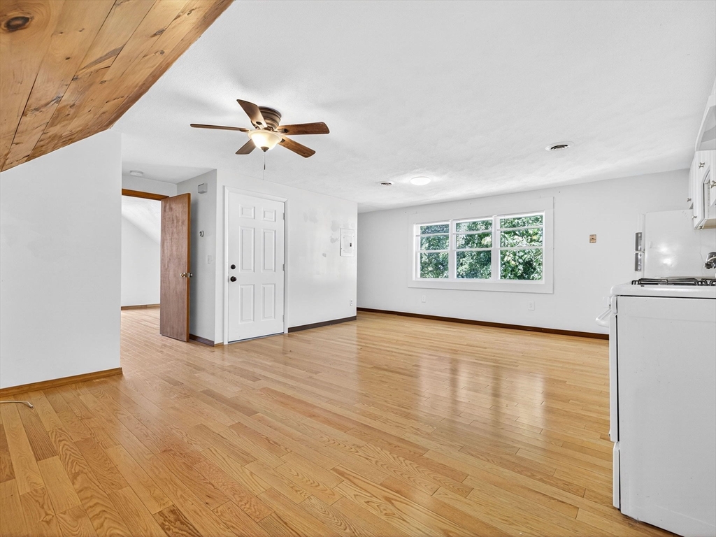 27 Joseph Street # 3