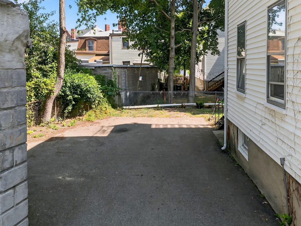 27 Joseph Street # 3