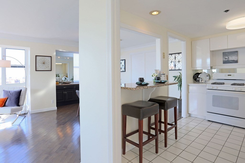 170 Tremont Street # 1803