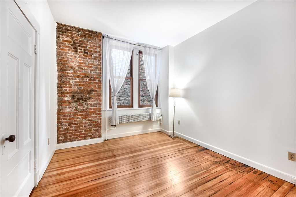 479 Beacon St # 32
