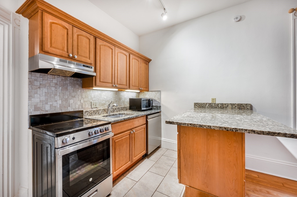 479 Beacon St # 32
