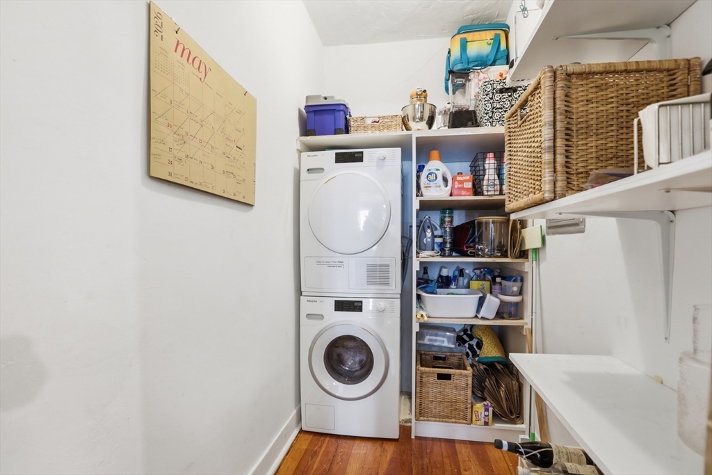 1896 Beacon St Unit: PH3