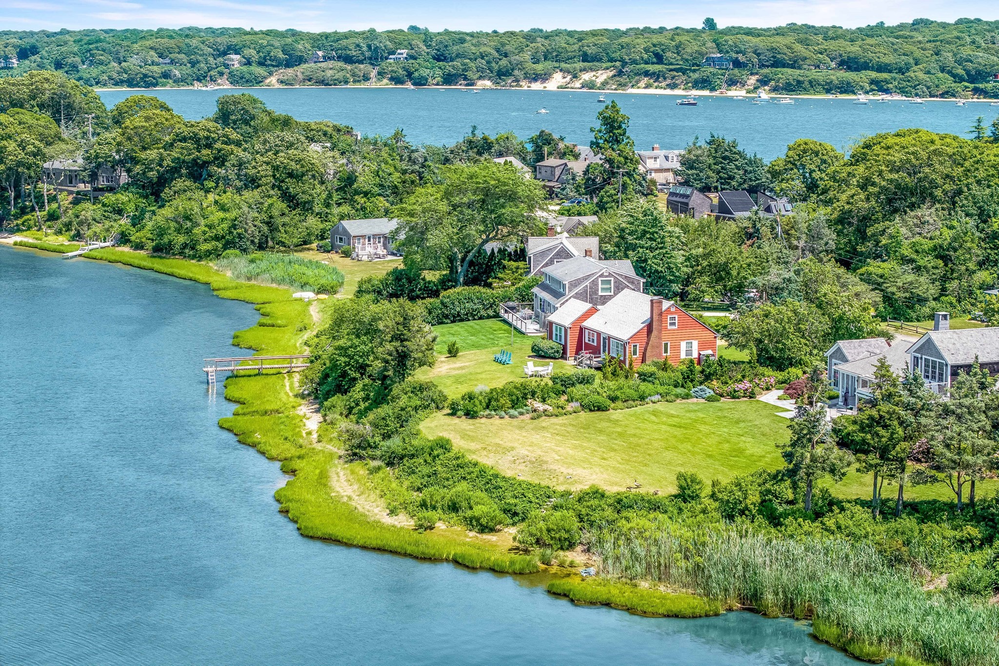 36 Hines Point Rd