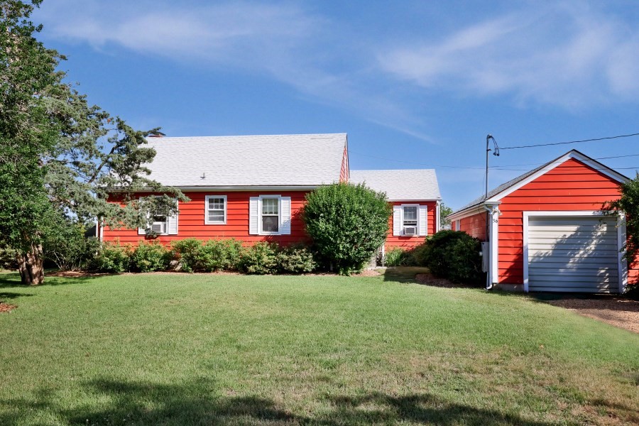 36 Hines Point Rd