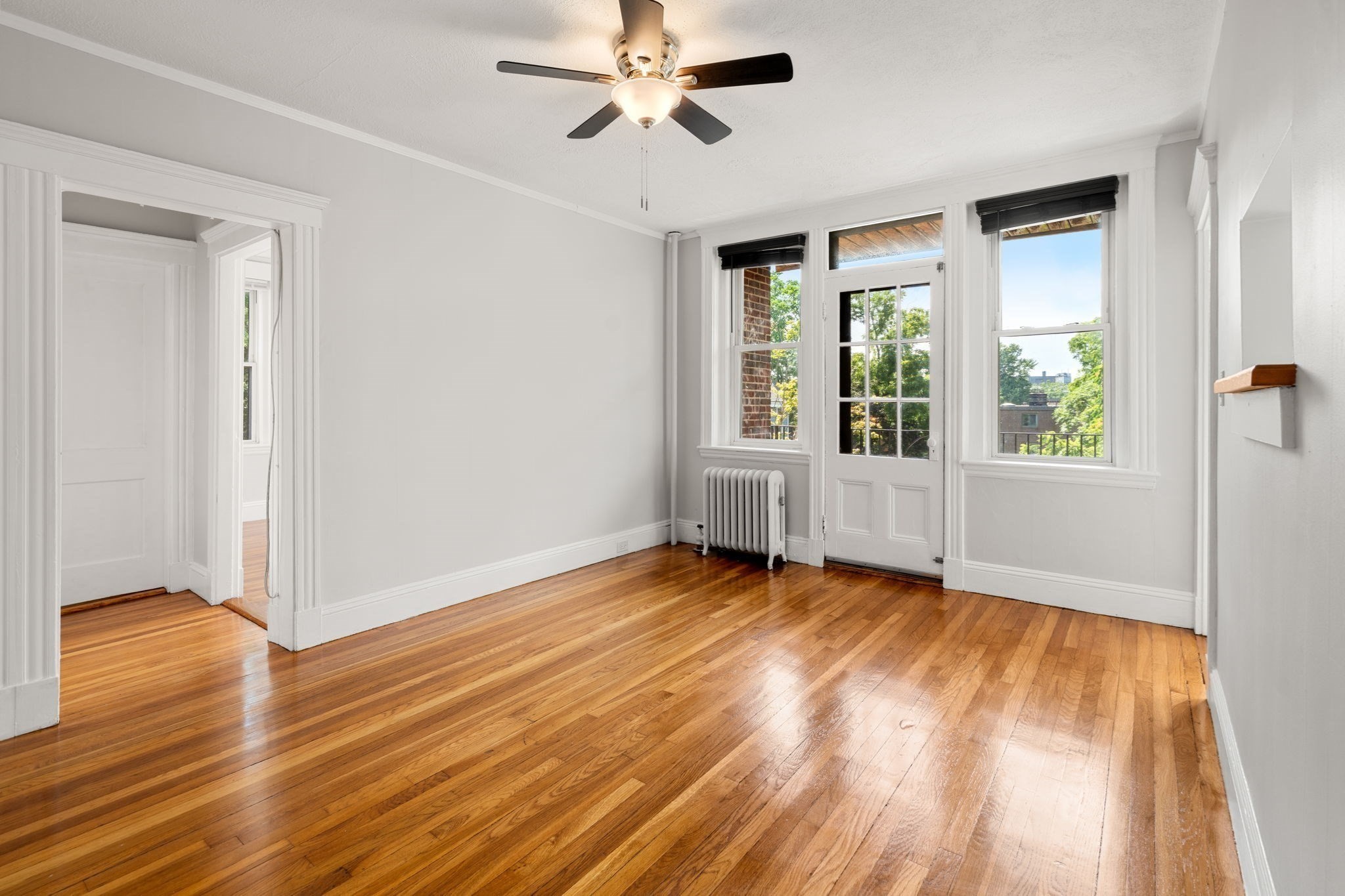 28 Quint Ave # 37