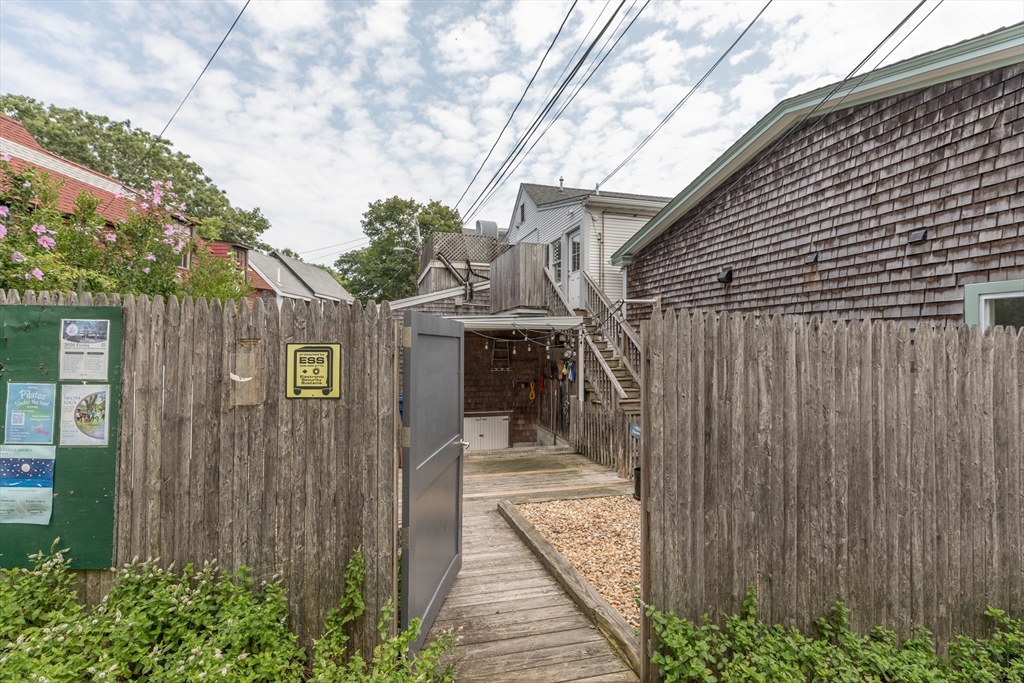 53 Circuit Avenue