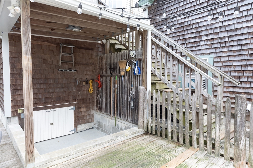 53 Circuit Avenue