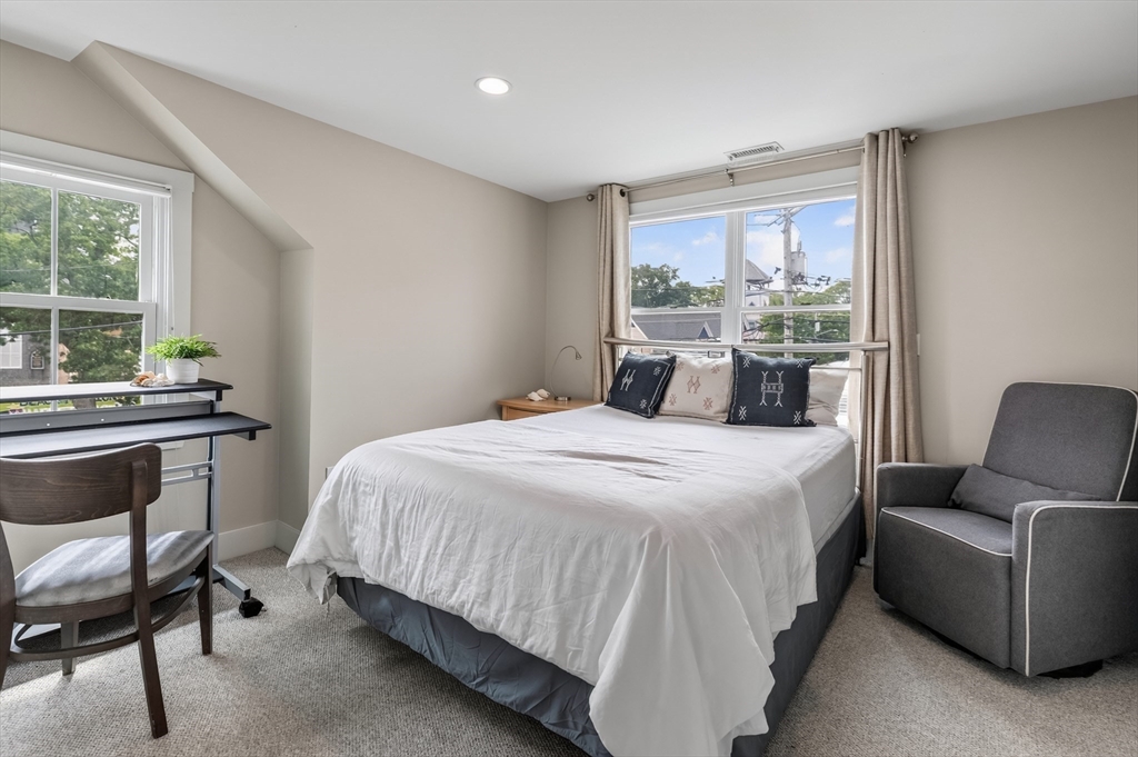 53 Circuit Avenue