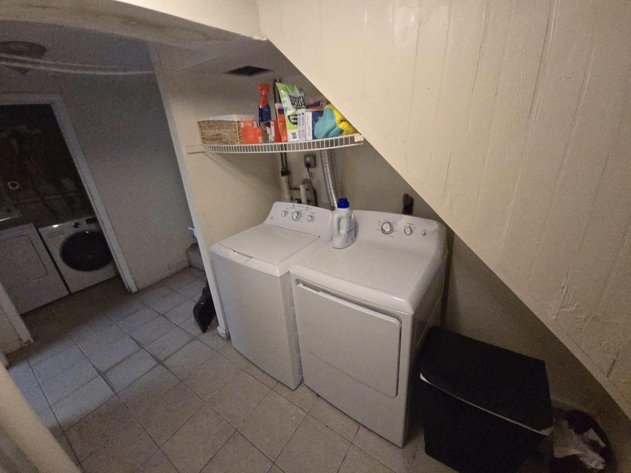 146 Hillside Road # 1