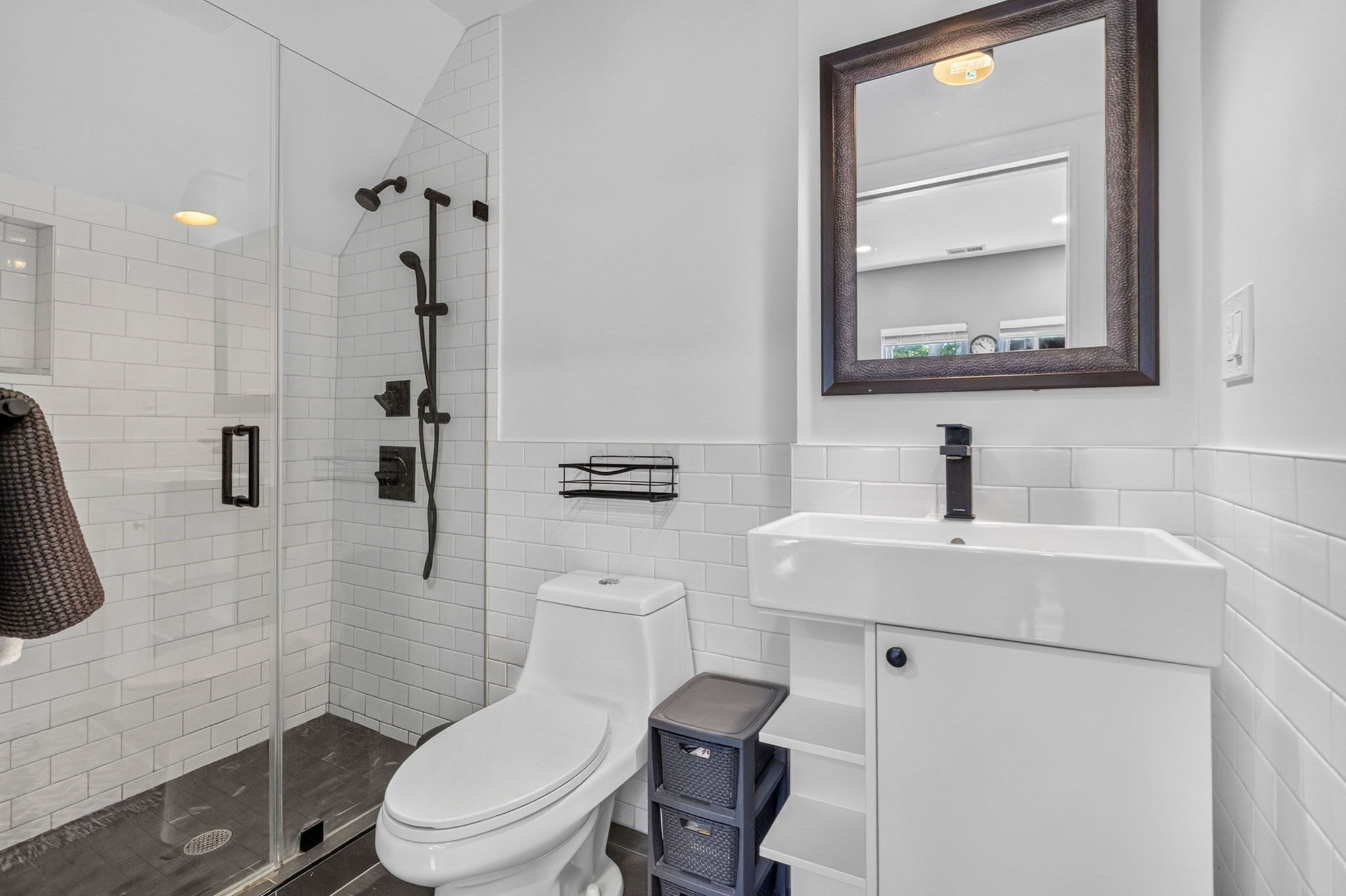 16 Pasadena Rd # 3