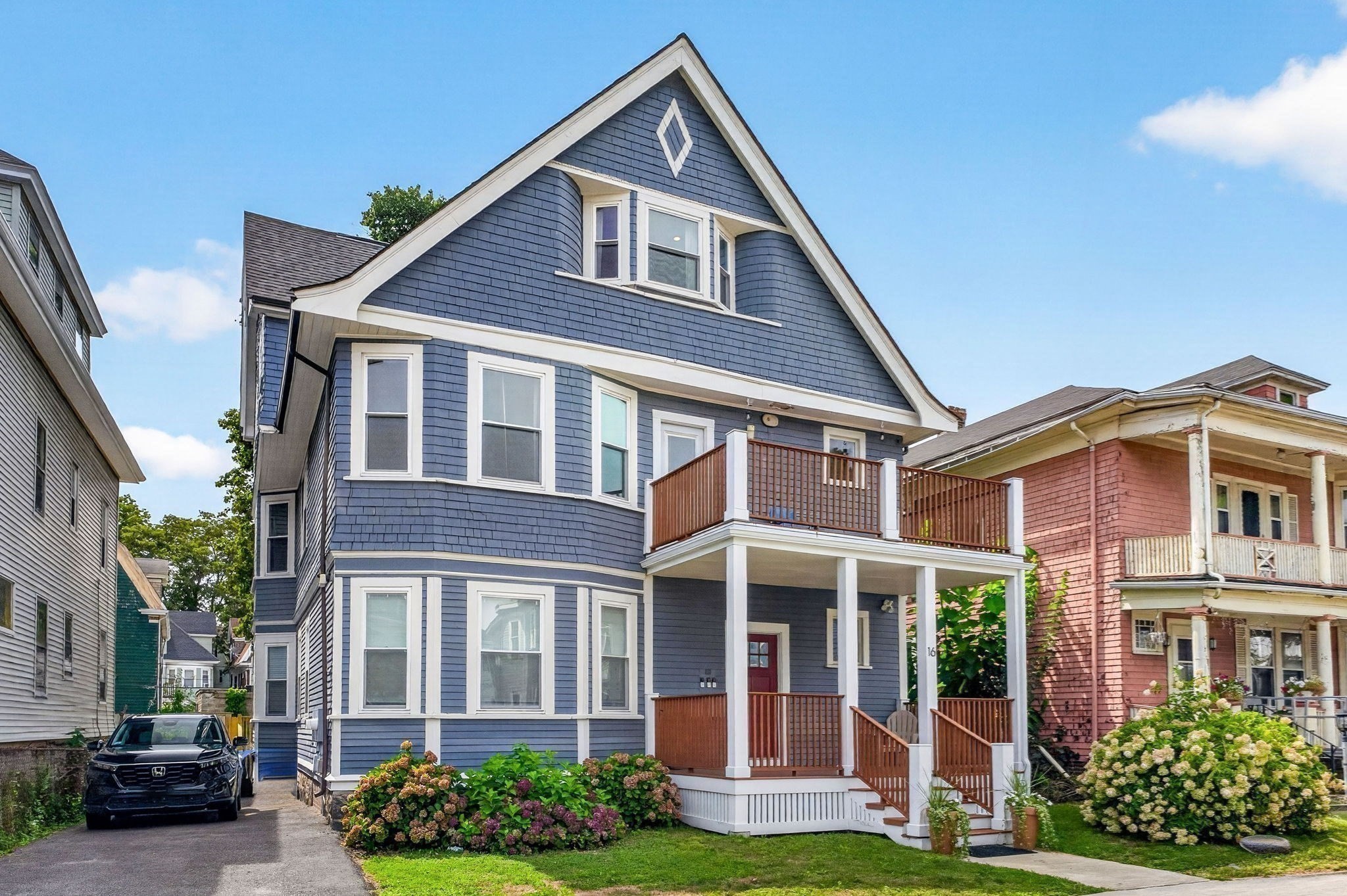 16 Pasadena Rd # 3