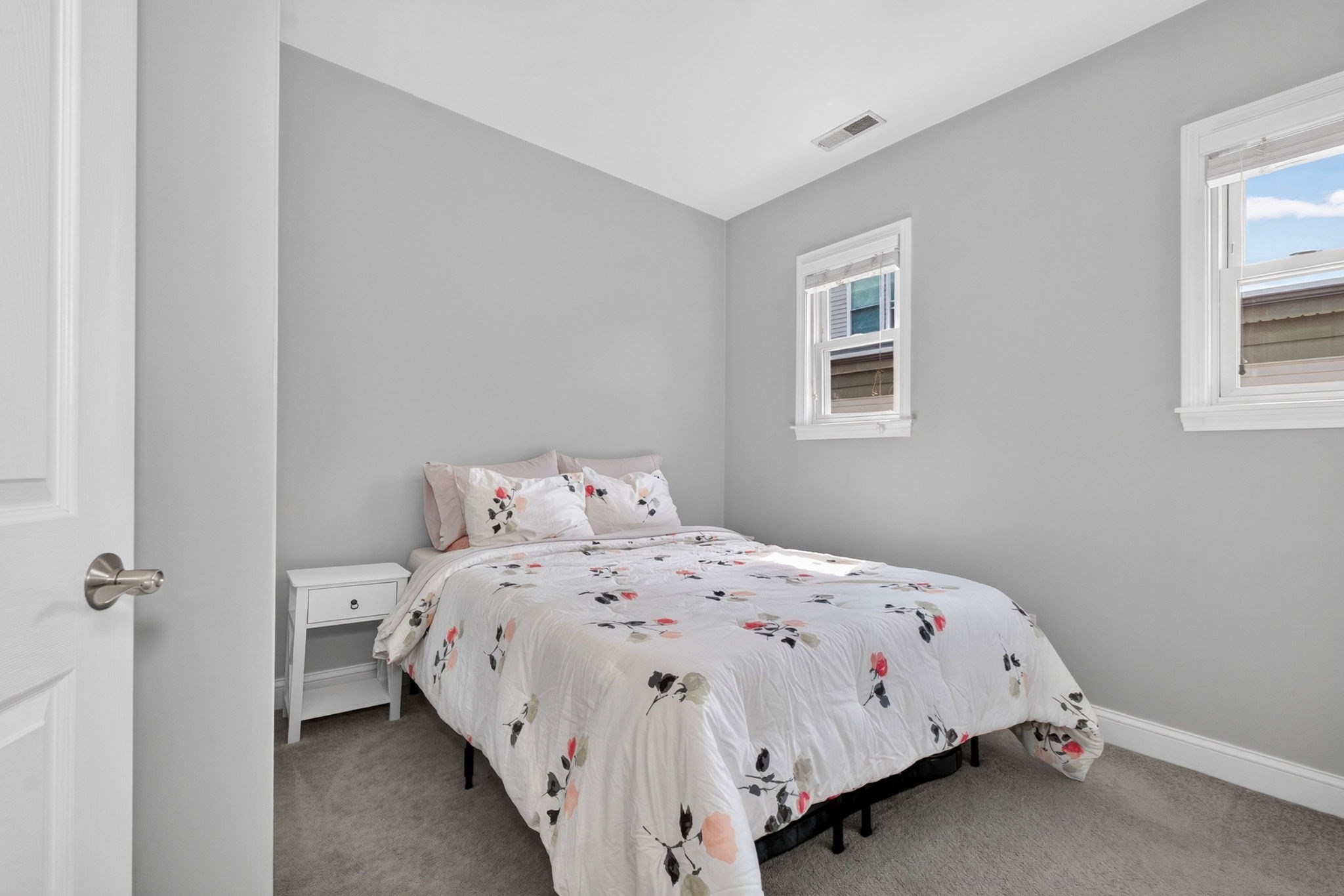 995 Dorchester Ave # 3