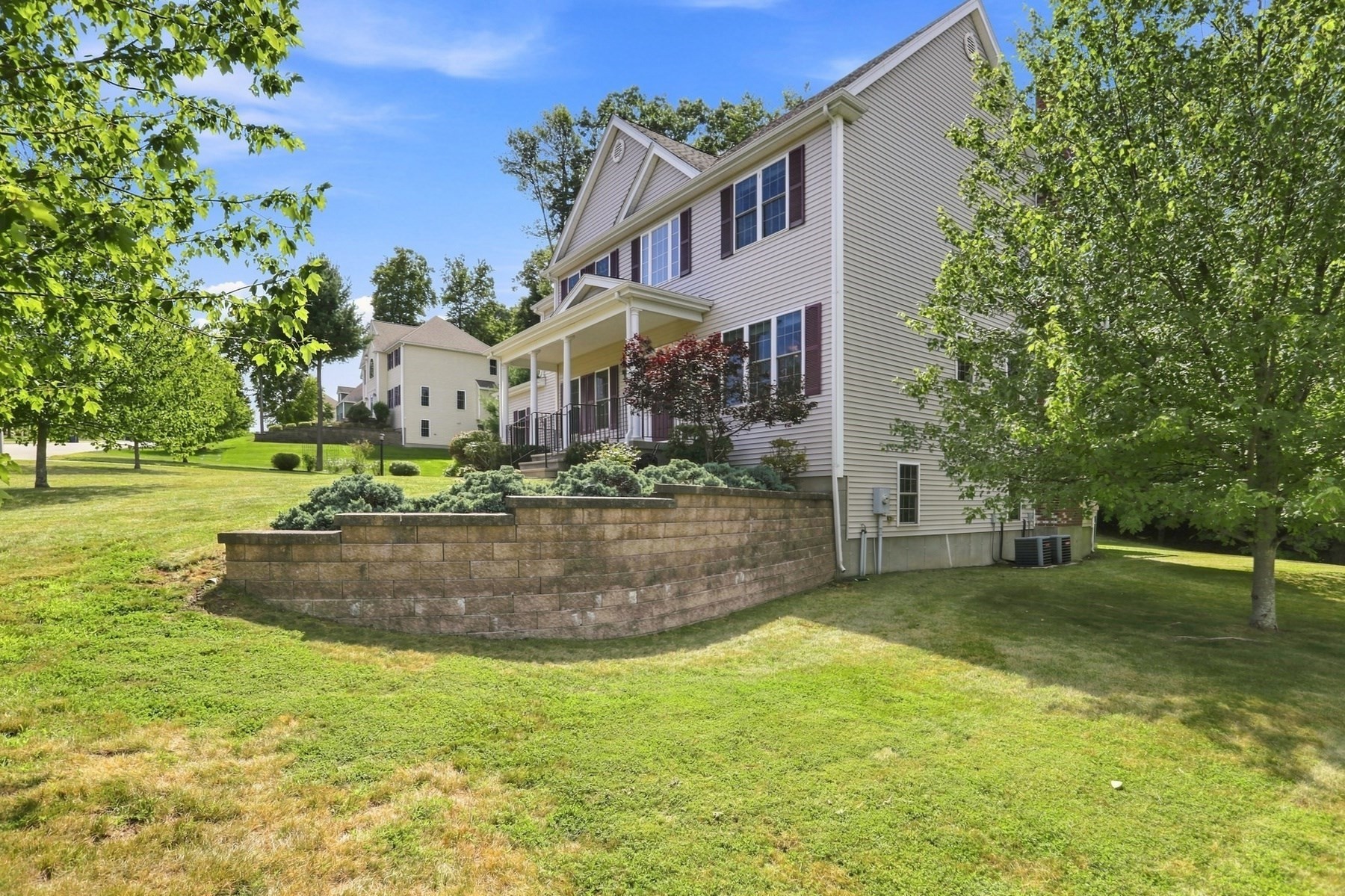 9 Forbes Rd