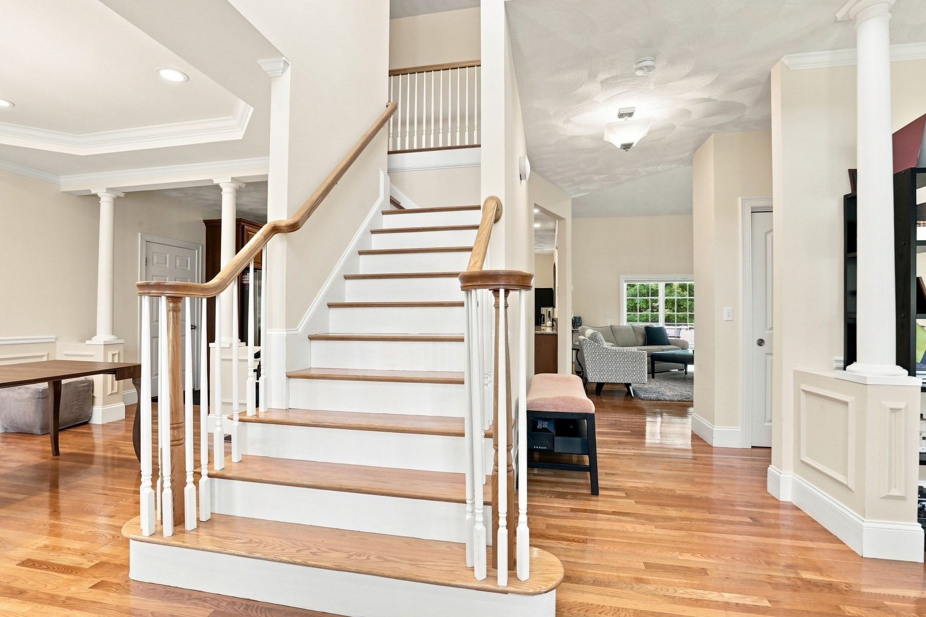 9 Forbes Rd