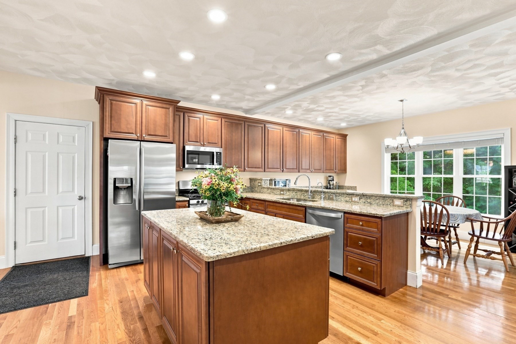 9 Forbes Rd