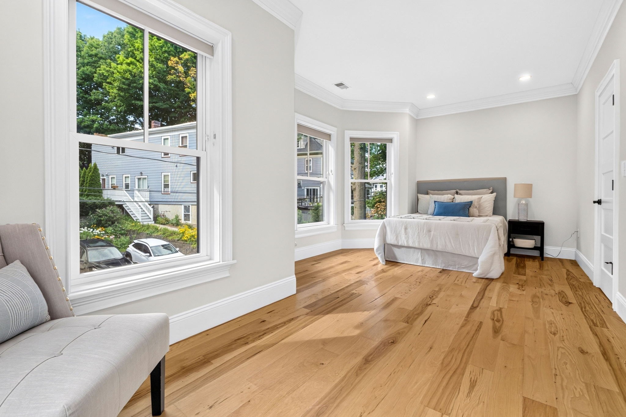 30 Chestnut Sq # 30