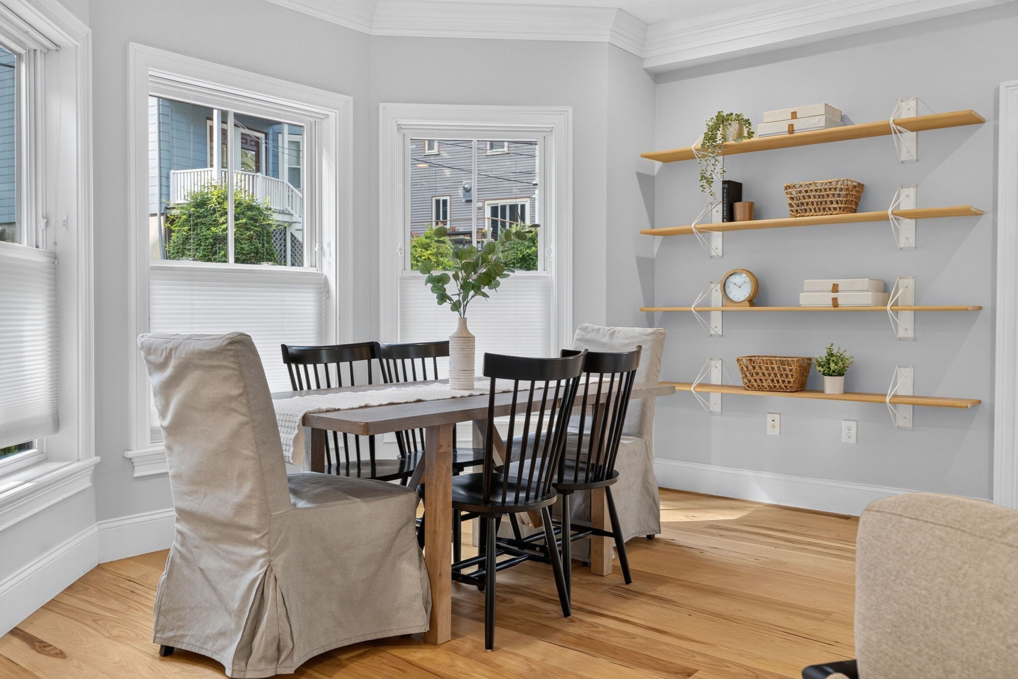 30 Chestnut Sq # 30