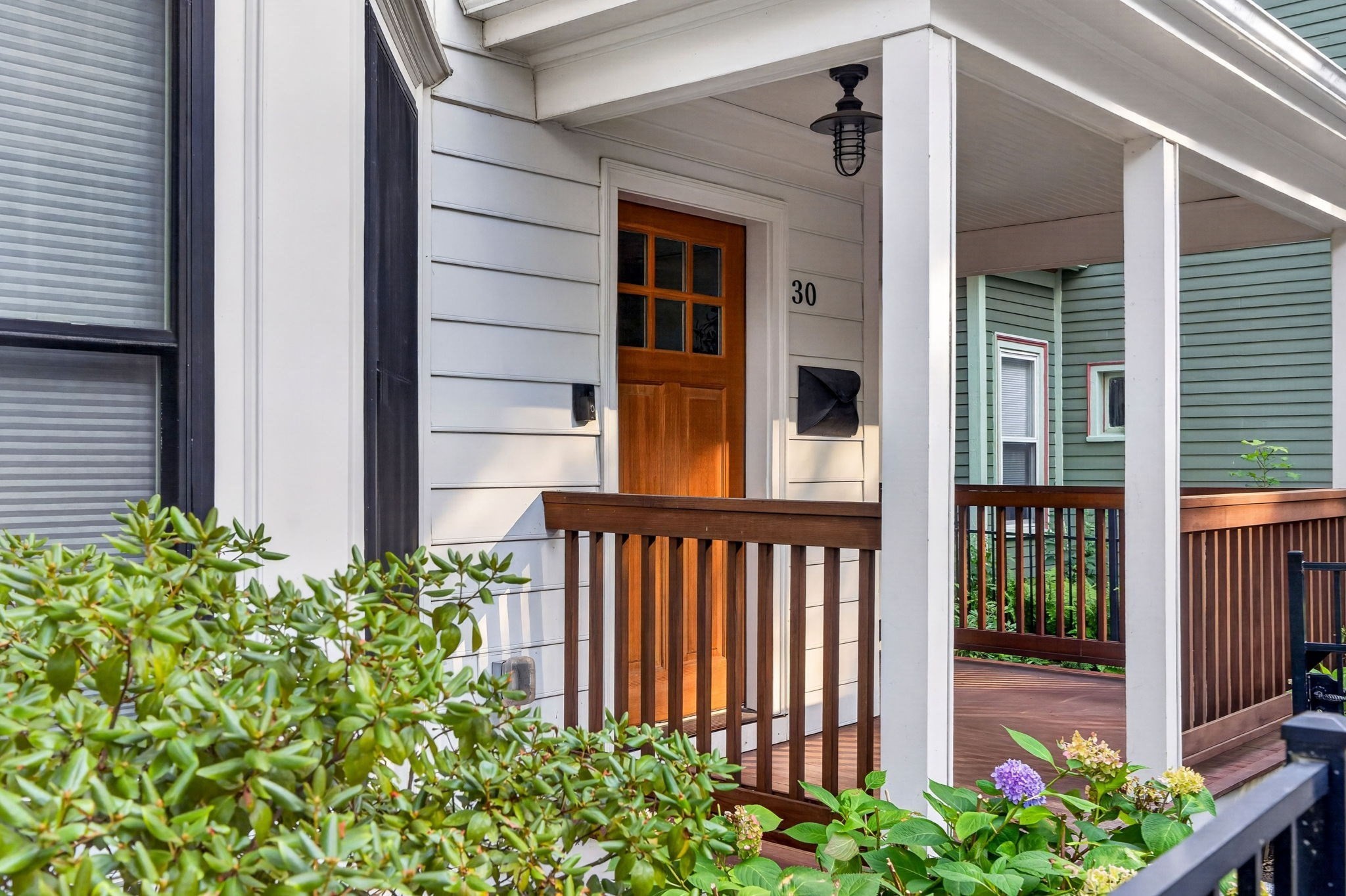 30 Chestnut Sq # 30