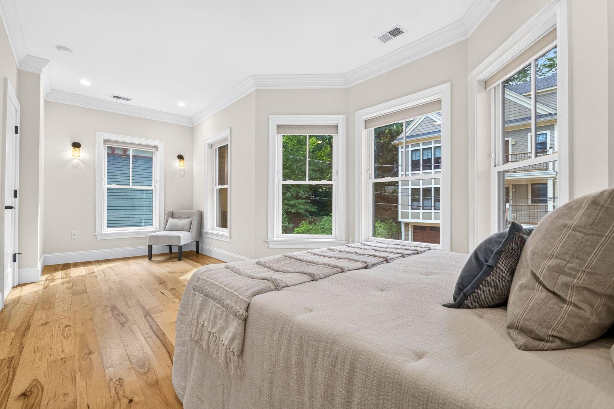 30 Chestnut Sq # 30