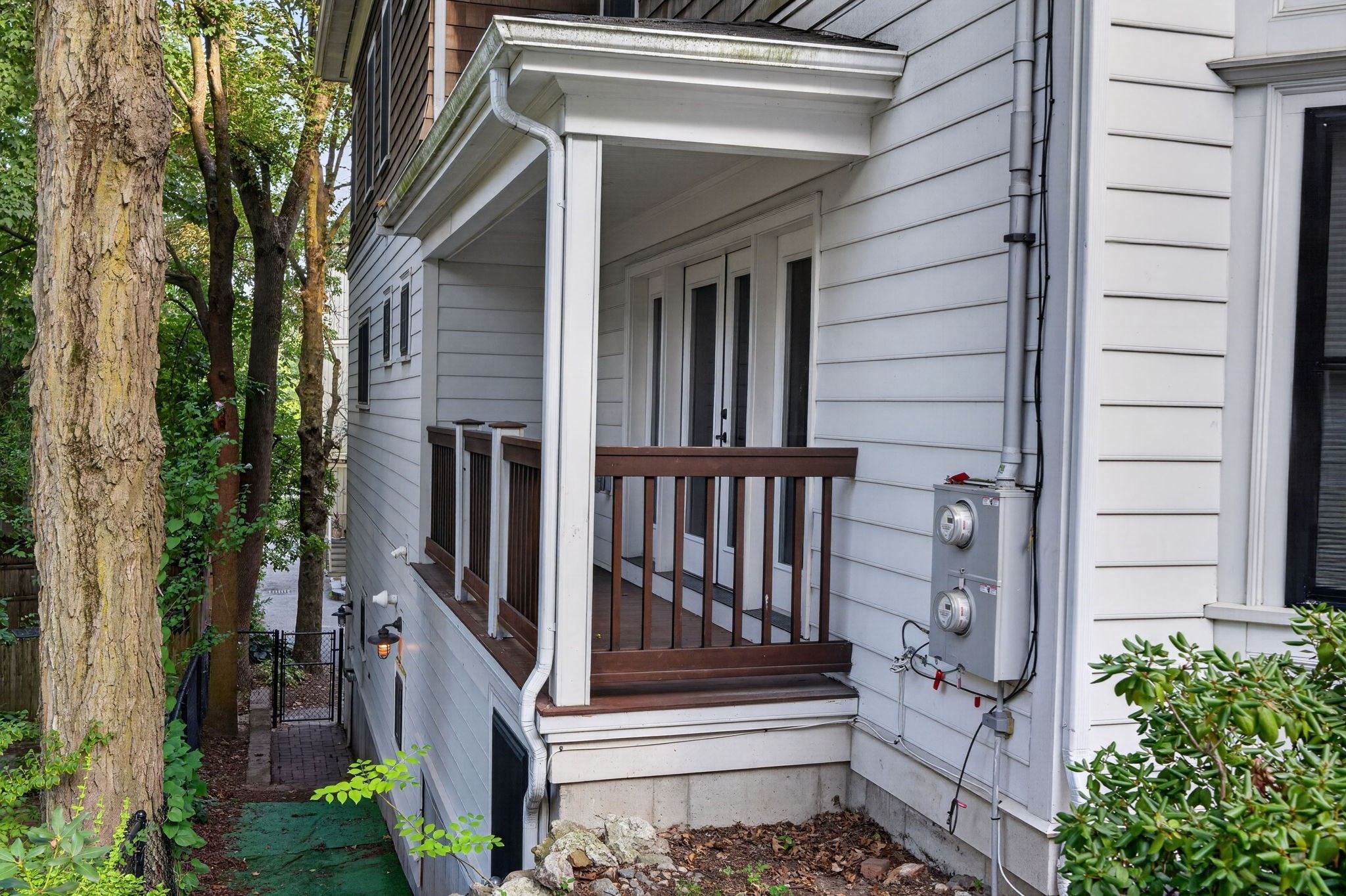 30 Chestnut Sq # 30