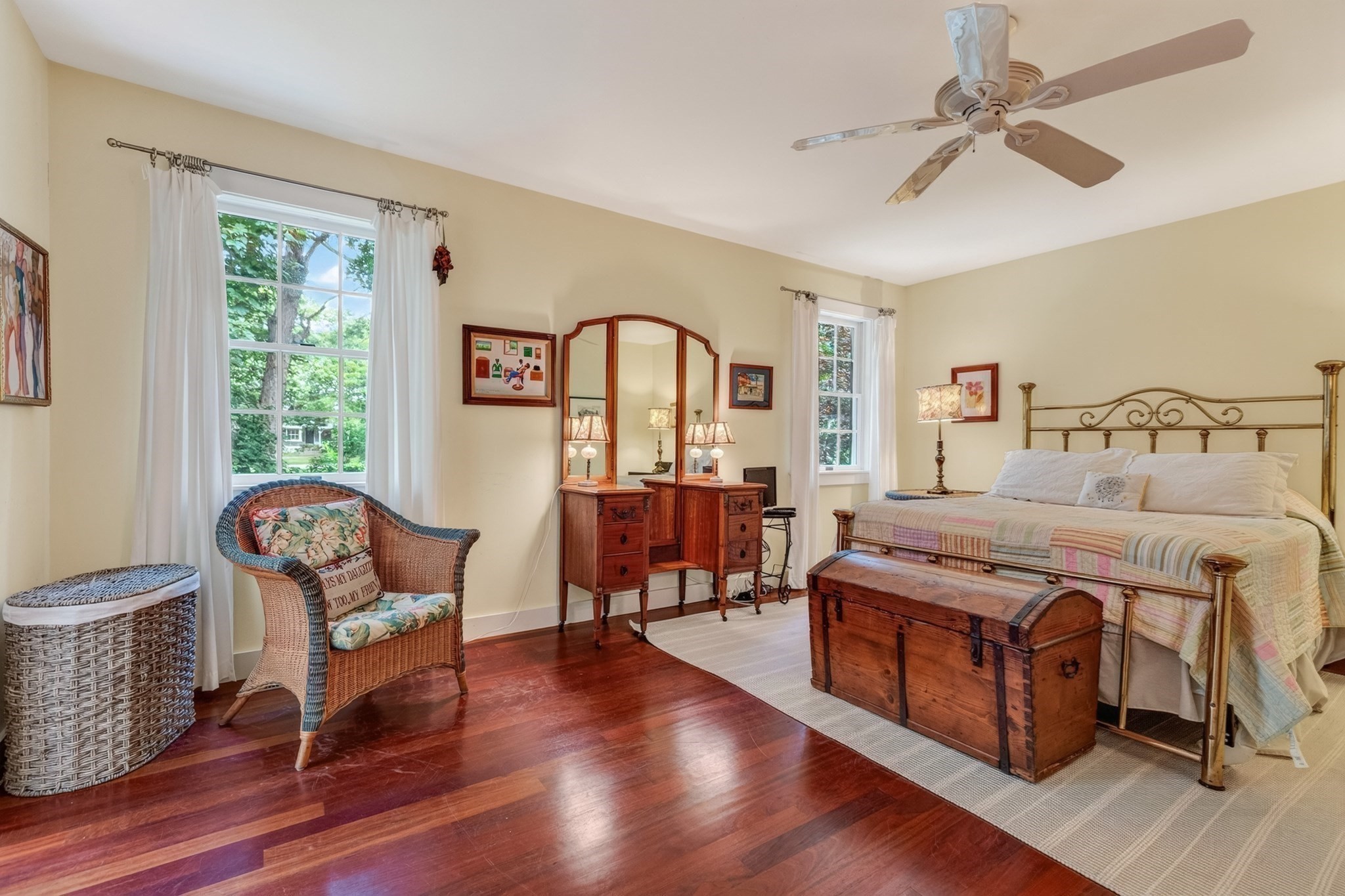 61 Canonicus Ave