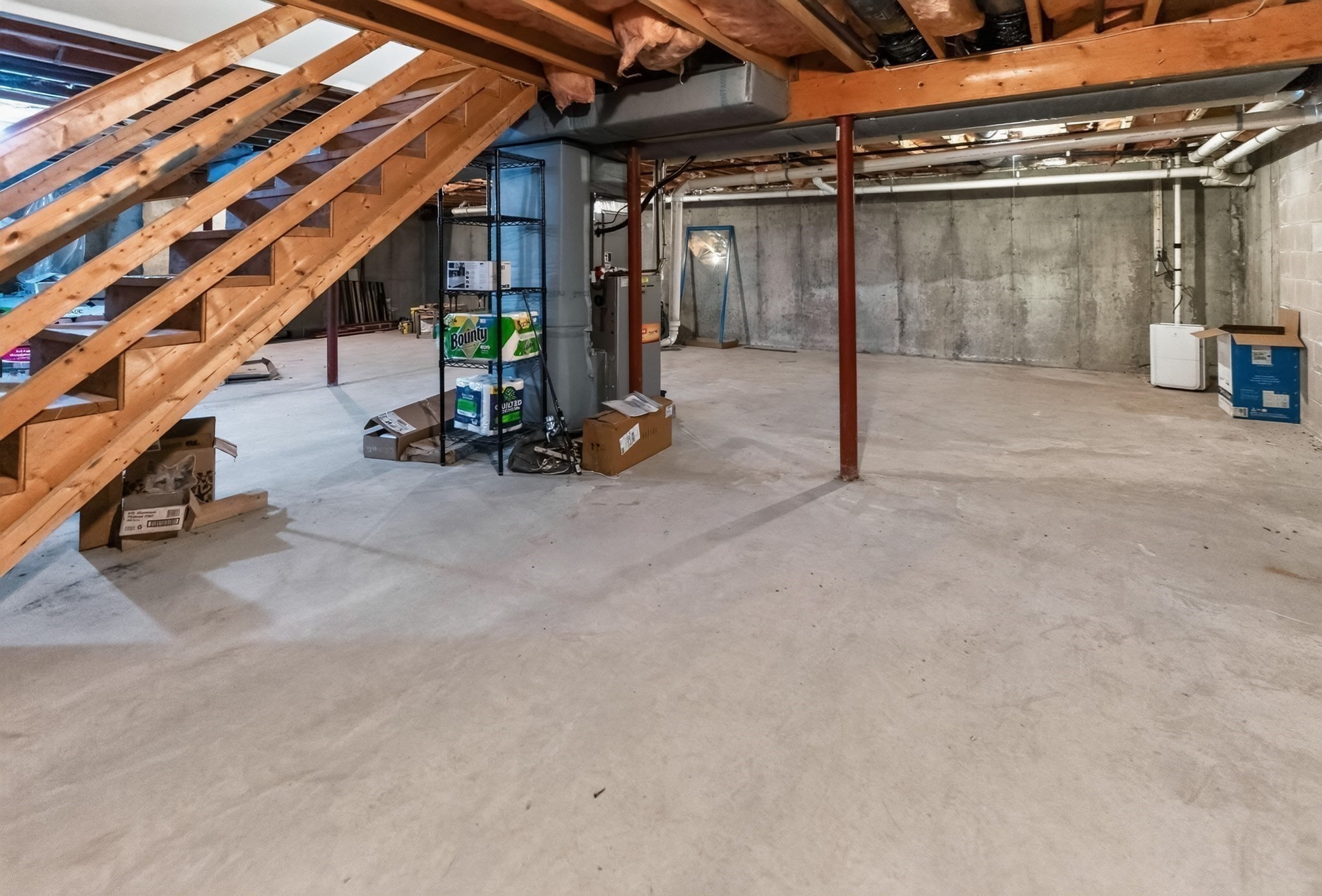 61 Canonicus Ave